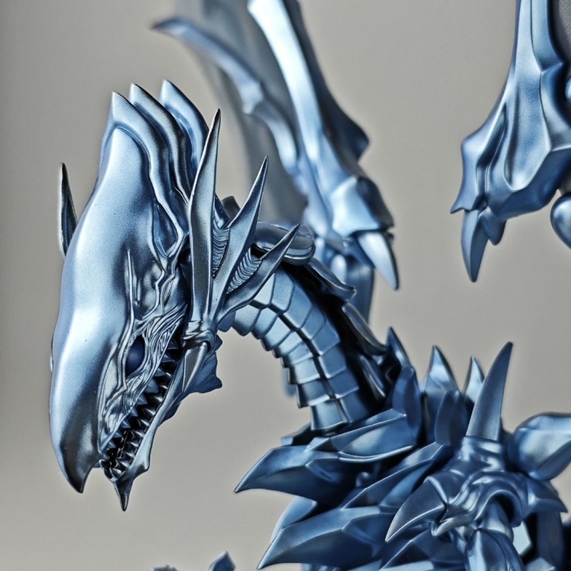 نموذج تنين أبيض ذو عيون زرقاء  - مراجعة Model Kit Yugioh Bandai وسعره