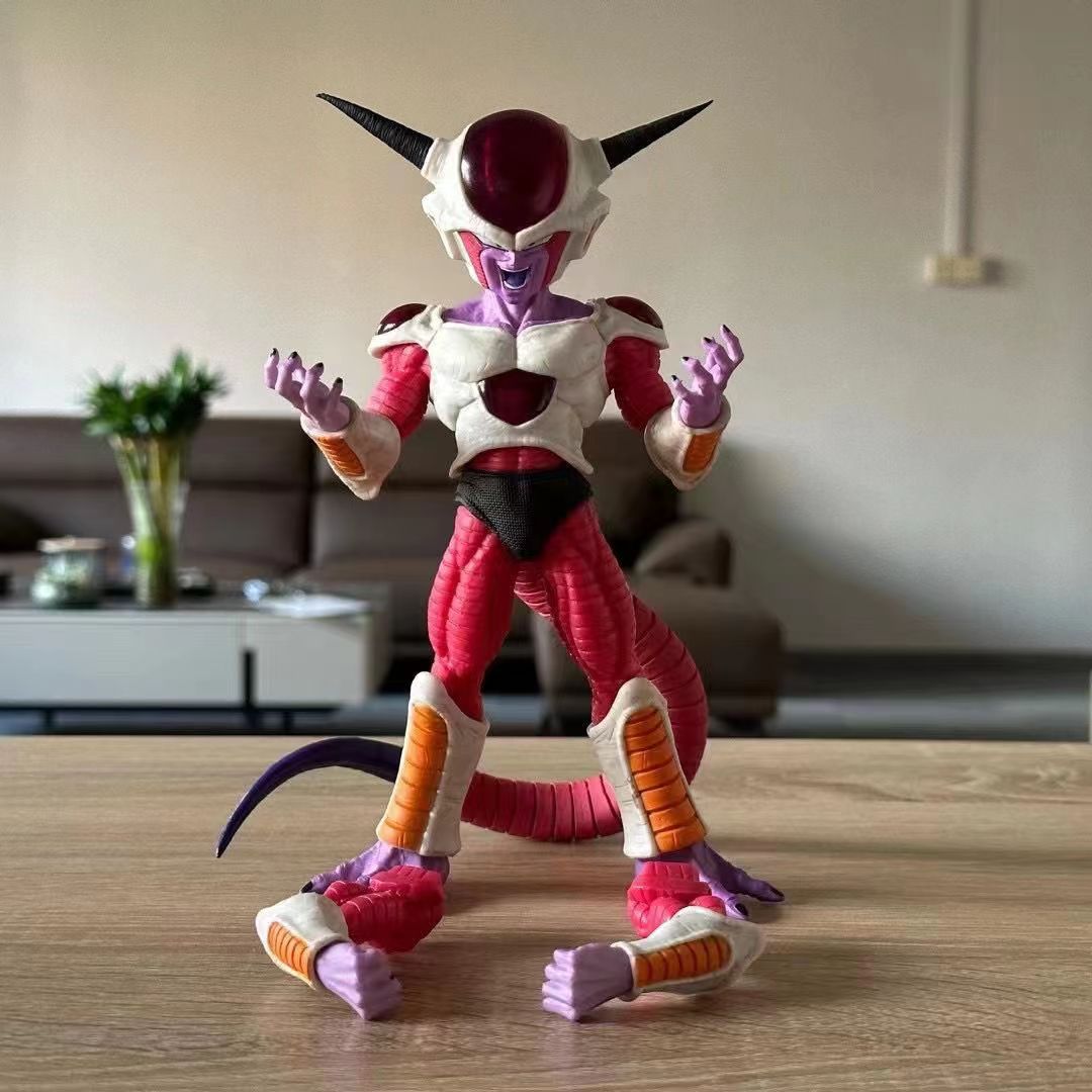 في الأوراق المالية أنيمي التني - مراجعة Model Kit Frieza وسعره