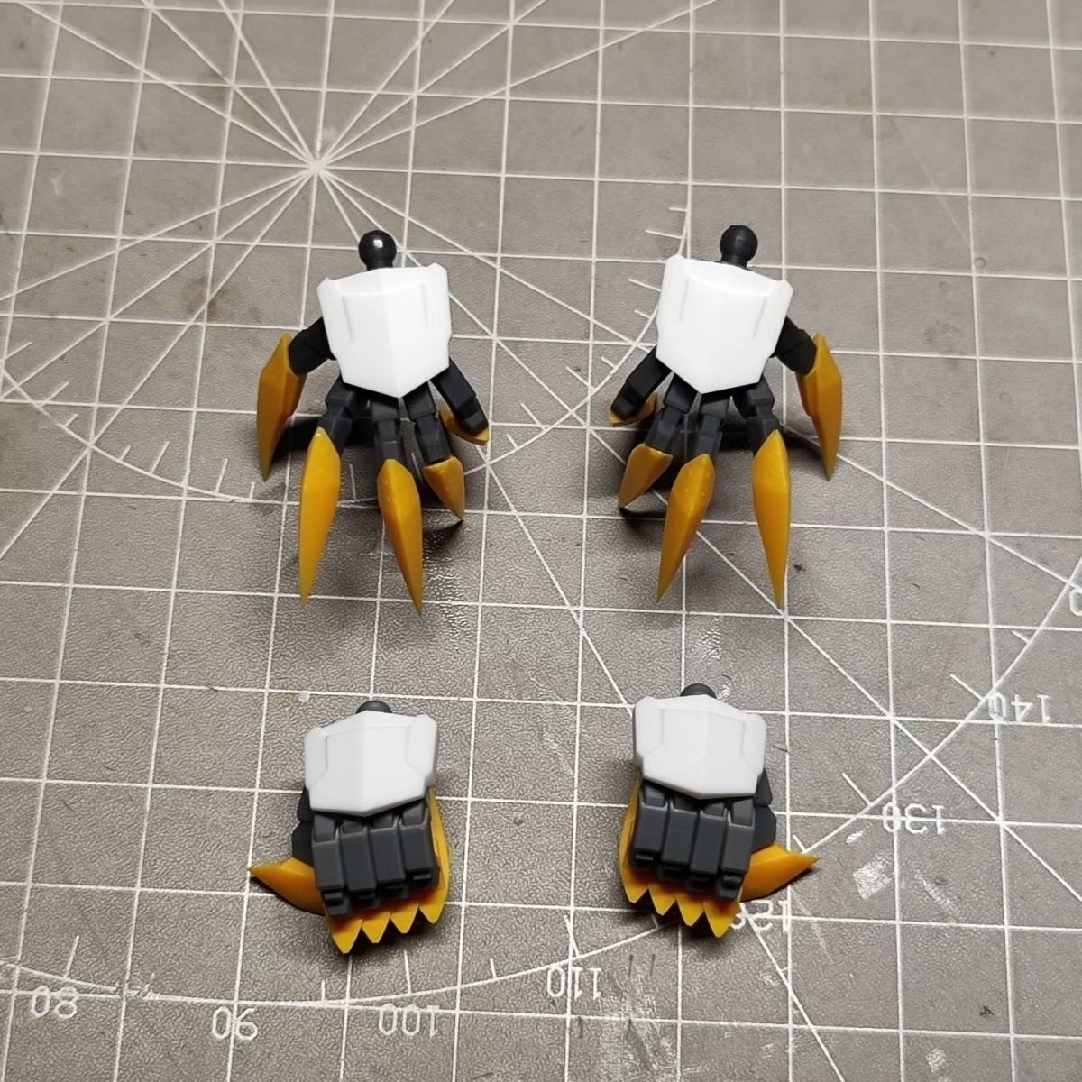قطع غيار مخصصة لنموذج بارباتوس - مراجعة Model Kit Hg وسعره