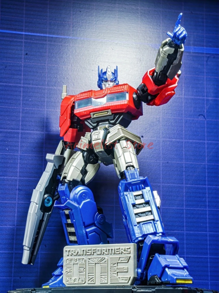 نموذج أصلي قابل للتجميع من سلس - مراجعة Model Kit Transformers Blokees وسعره