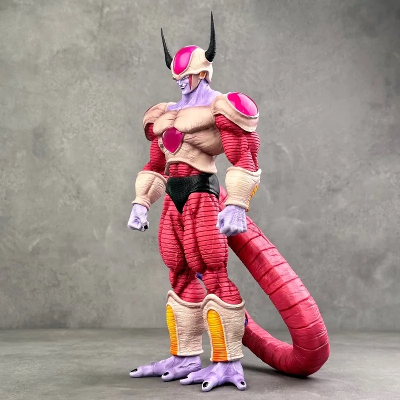 35.5 سنتيمتر لعبة دراغون بول Z - مراجعة Model Kit Frieza وسعره
