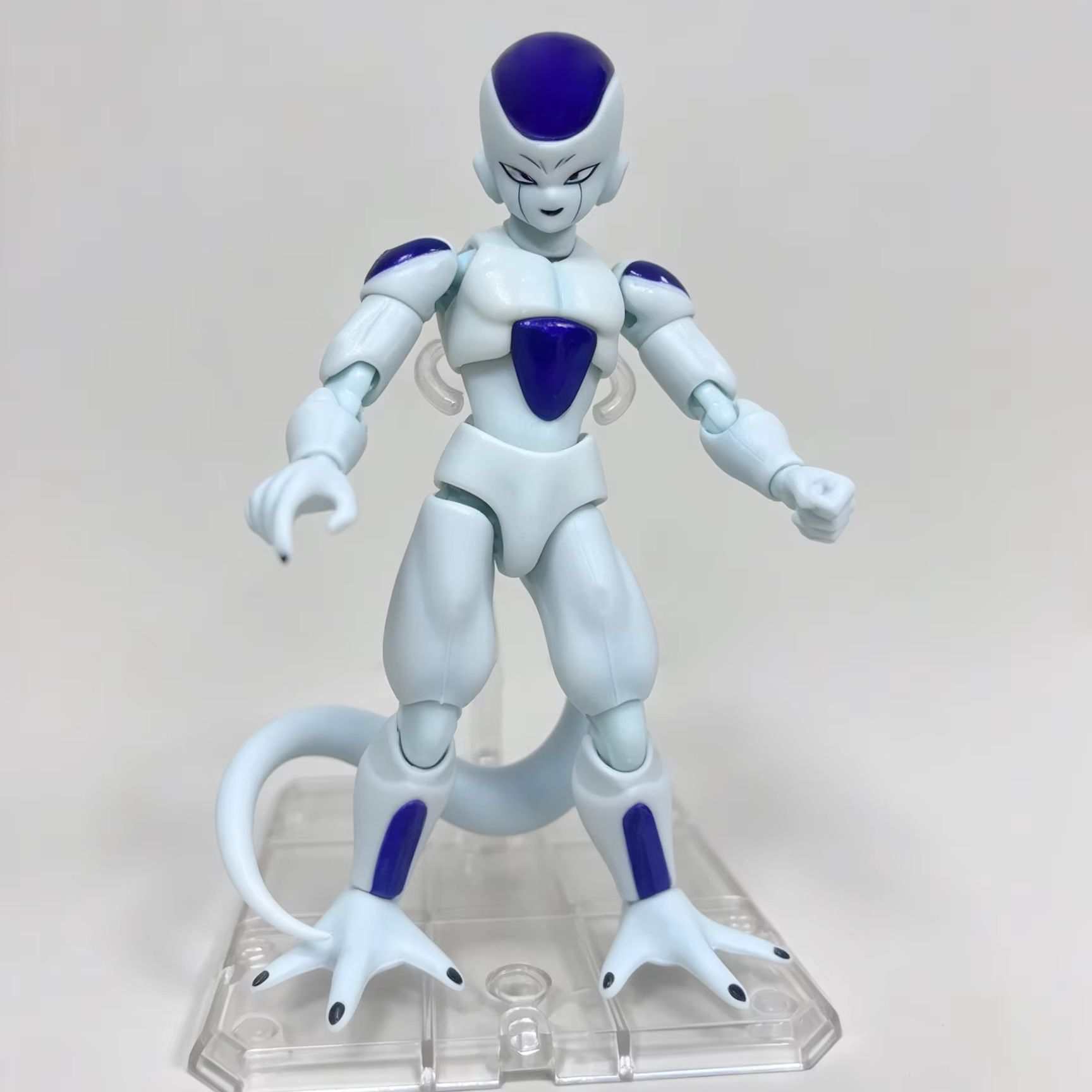 بانداي SHF دراغون بول فريزا ال - مراجعة Model Kit Frieza وسعره