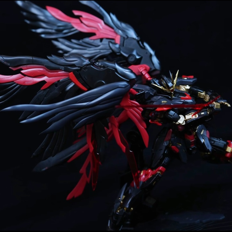 متوفر في المخزون: مجسمات ميكا  - مراجعة Fenrir Model Kit In Era وسعره